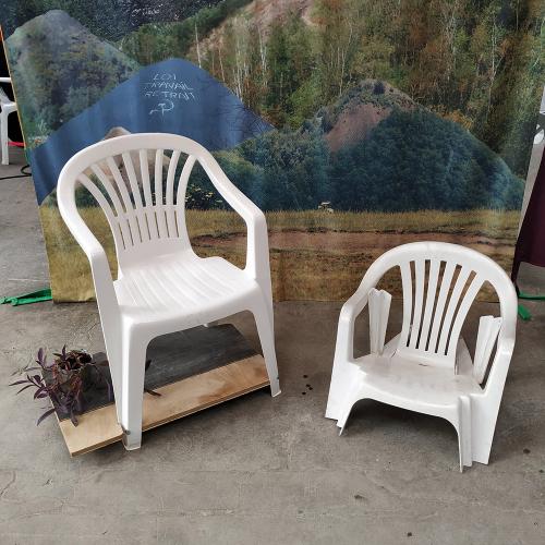 Corrected-chair_David-Enon_Simon-Le-Pennec