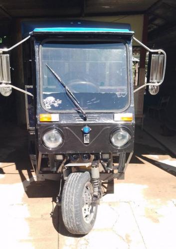 Oroza Rikimbili Lada